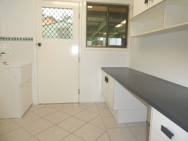 16 Dawn Crescent, Thornlands QLD 4164