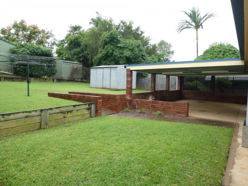 16 Dawn Crescent, Thornlands QLD 4164