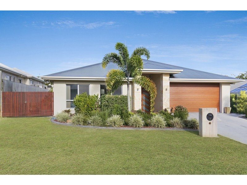 7 Bouquet Court, Mount Cotton QLD 4165