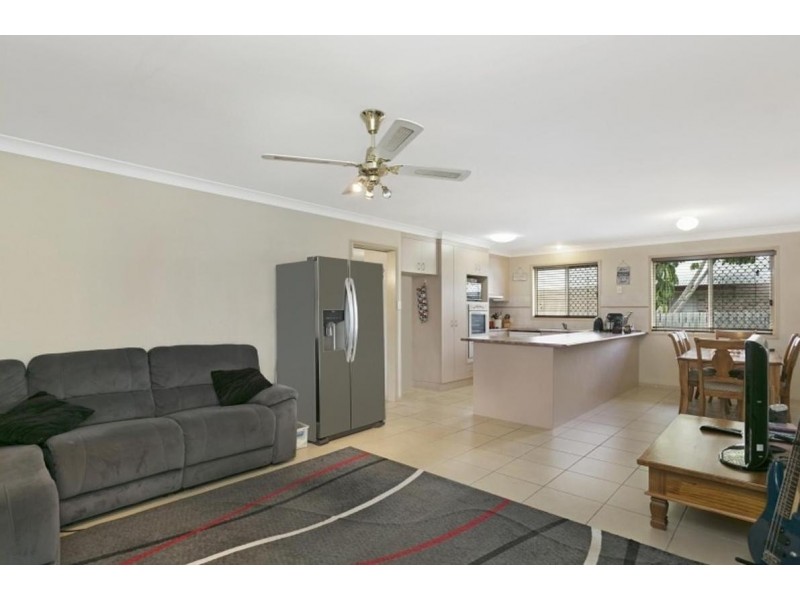 72 Winchester Rd, Alexandra Hills QLD 4161