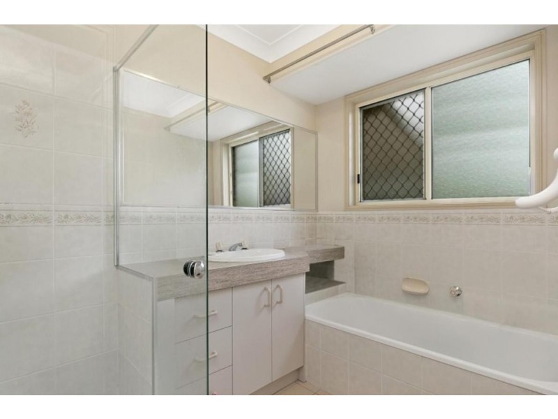 72 Winchester Rd, Alexandra Hills QLD 4161