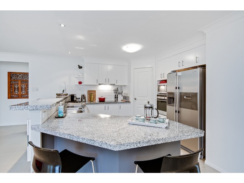 11 Tudar Place, Thornlands QLD 4164