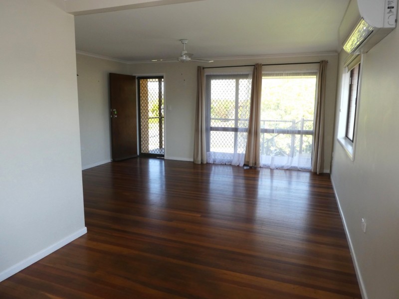 102 Long St, Cleveland QLD 4163