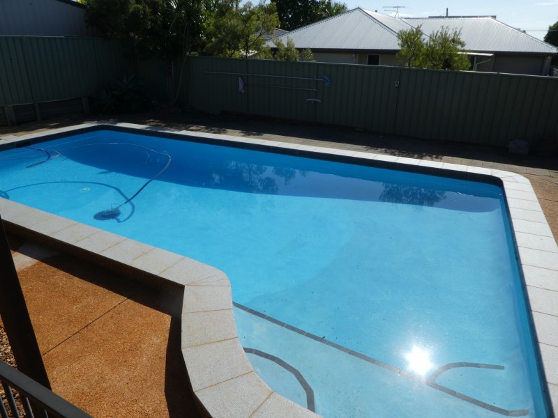 102 Long St, Cleveland QLD 4163