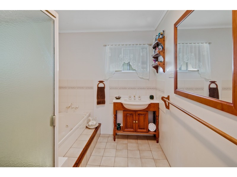 65 Starkey Street, Wellington Point QLD 4160