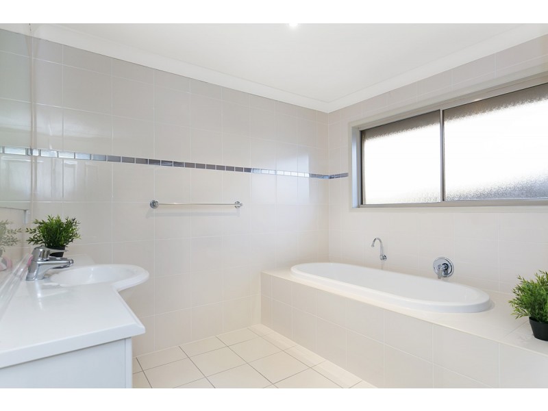 10 Thornlands Road, Thornlands QLD 4164