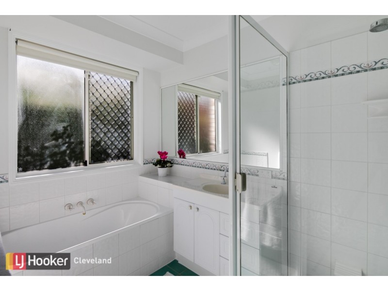 13 Manor Drive, Wellington Point QLD 4160