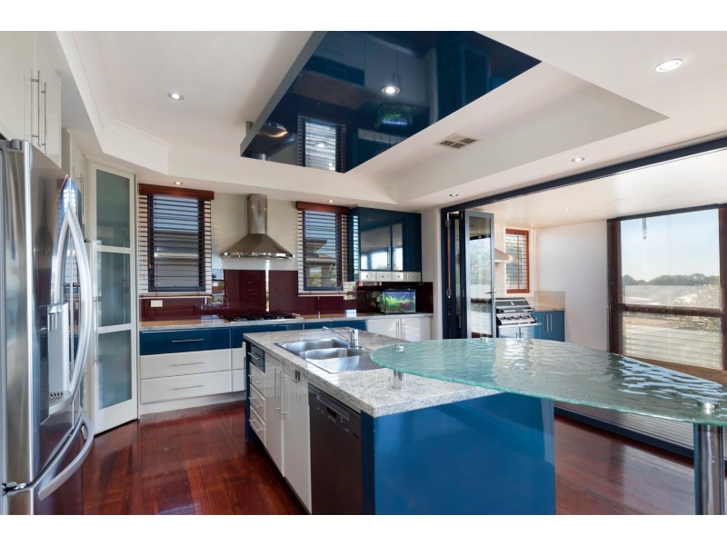 14 Ziggys Drive, Thornlands QLD 4164