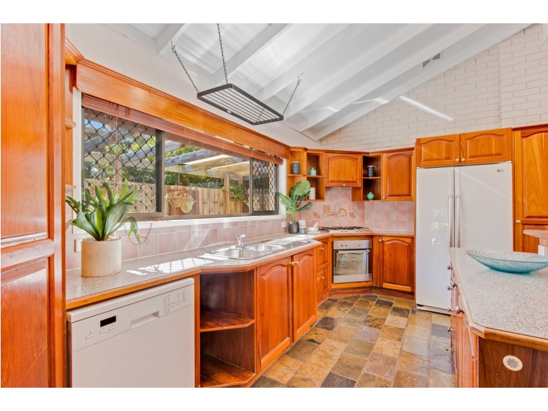 27 Cabernet Crescent, Thornlands QLD 4164