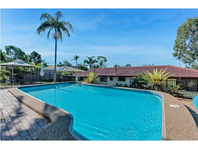 27 Cabernet Crescent, Thornlands QLD 4164