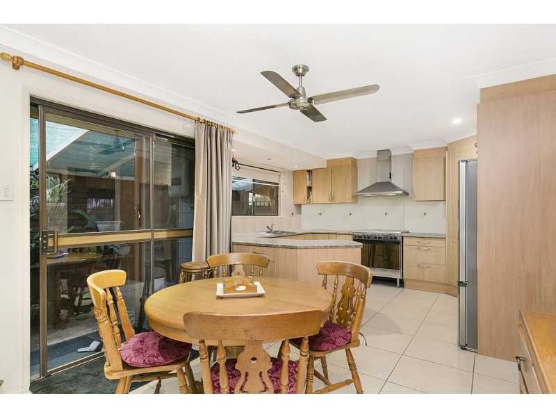 26 Magpie Street, Birkdale QLD 4159