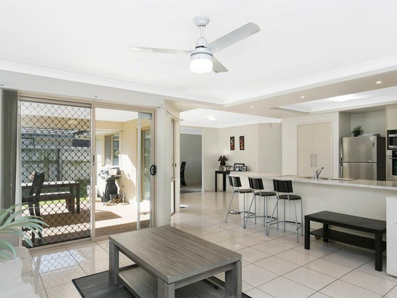 13 Sam Place, Thornlands QLD 4164