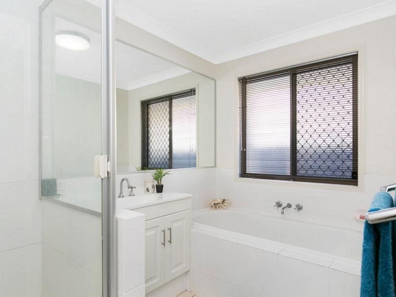 13 Sam Place, Thornlands QLD 4164