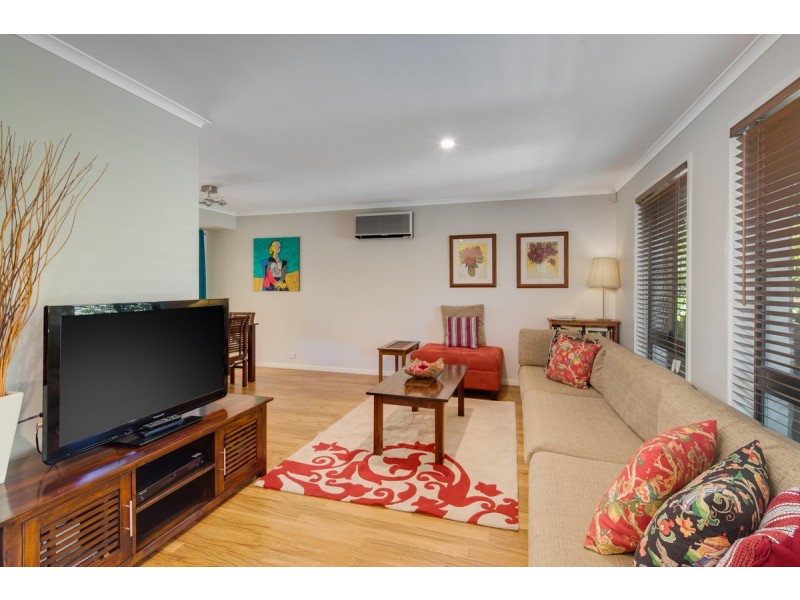 7 St Helena Court, Cleveland QLD 4163