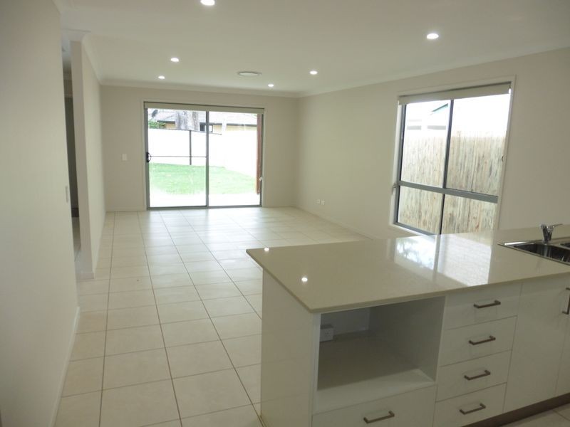 3B Moore Street, Victoria Point QLD 4165