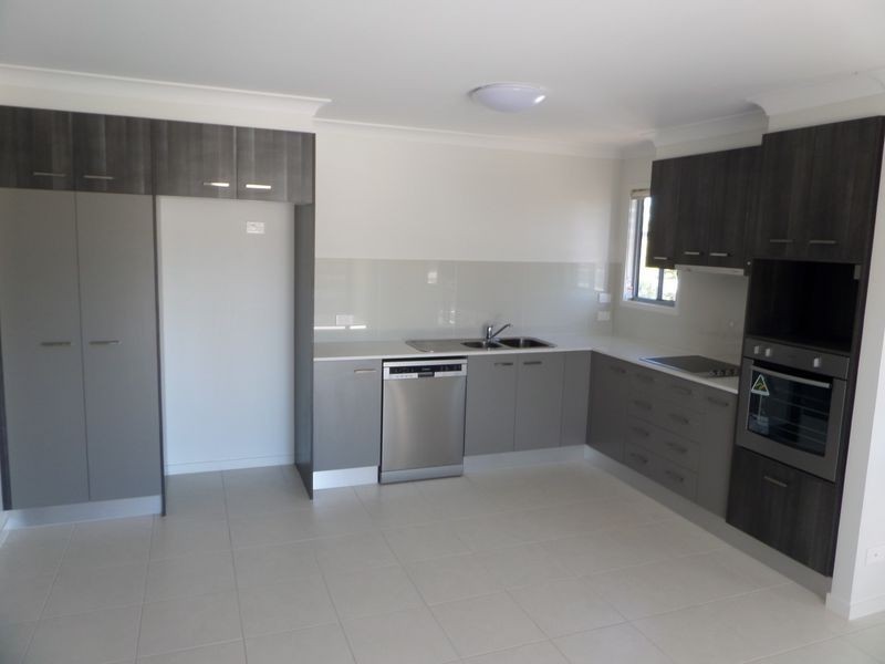 Unit 2/31 St Anthony Drive, Alexandra Hills QLD 4161