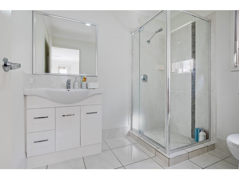 10 Cimmaron Circuit, Thornlands QLD 4164