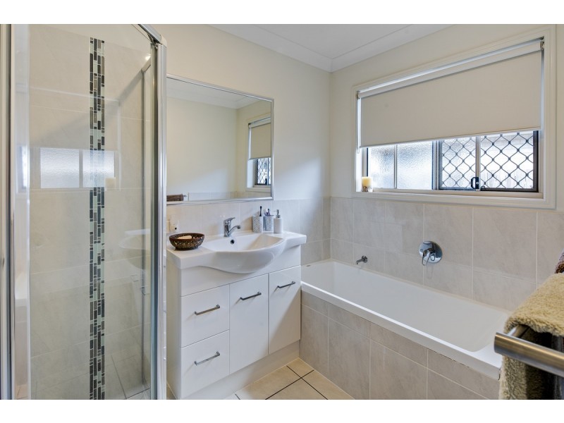 10 Cimmaron Circuit, Thornlands QLD 4164