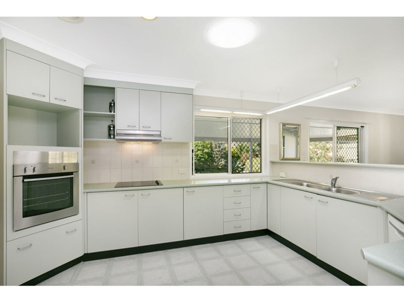 5 Ashley Court, Wellington Point QLD 4160