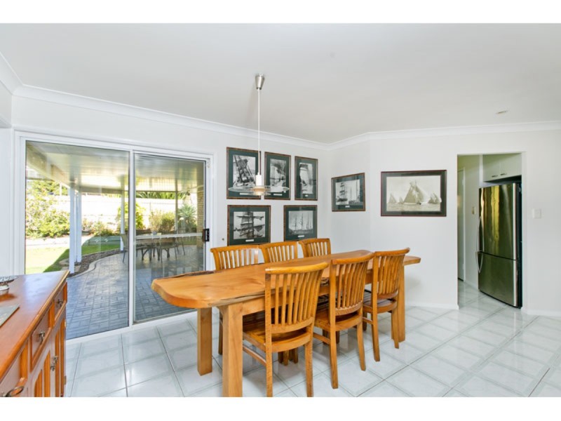 5 Ashley Court, Wellington Point QLD 4160