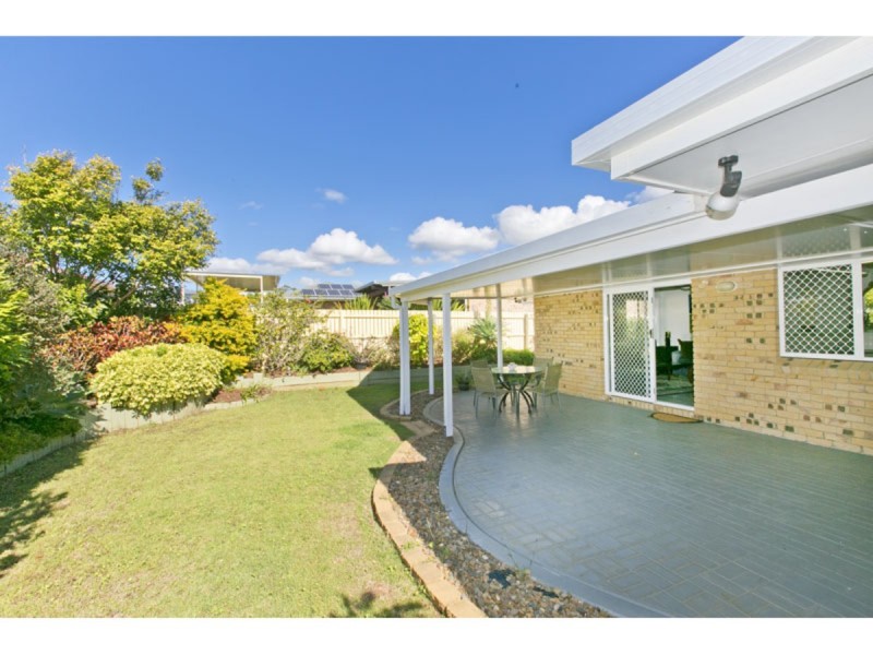 5 Ashley Court, Wellington Point QLD 4160