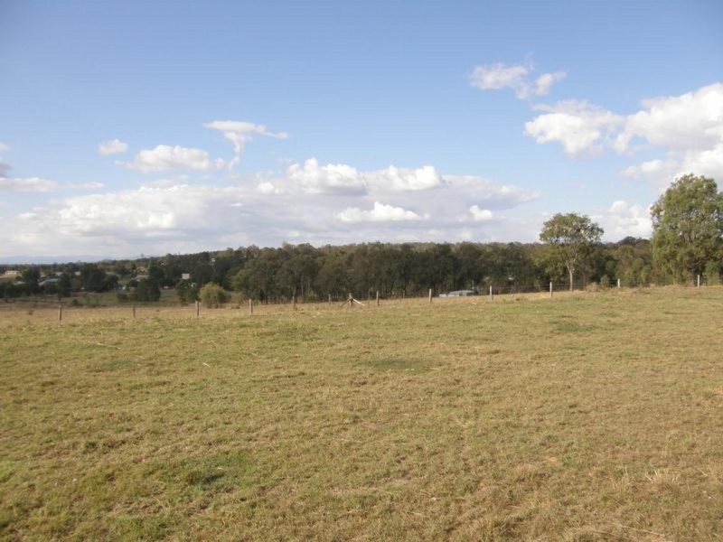 24 Brightview Road, Regency Downs QLD 4341