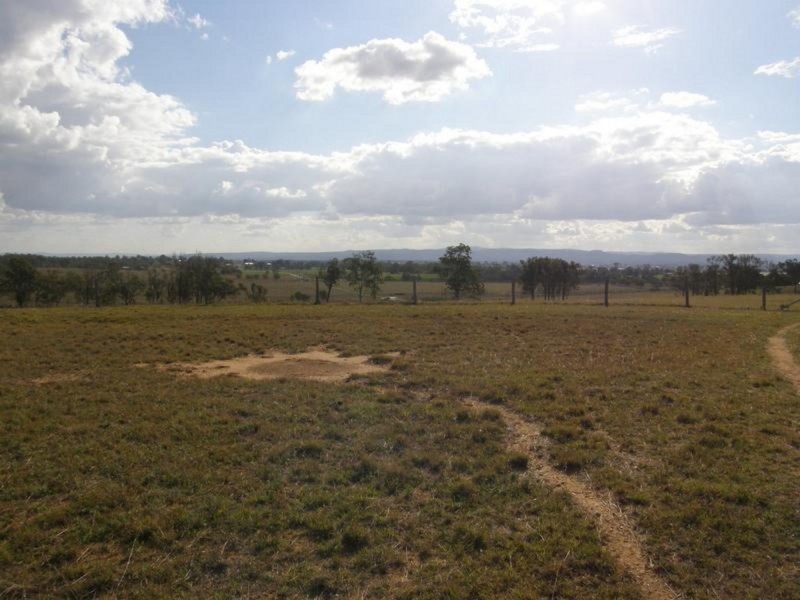 24 Brightview Road, Regency Downs QLD 4341