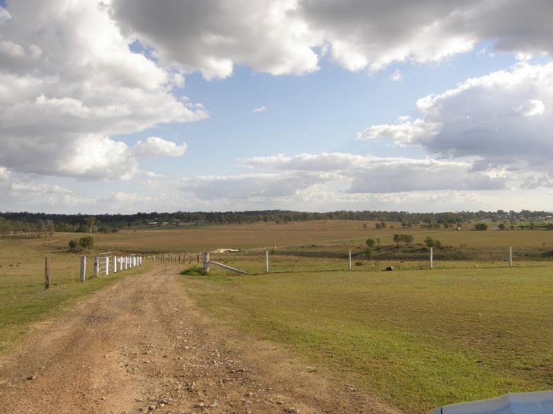 24 Brightview Road, Regency Downs QLD 4341