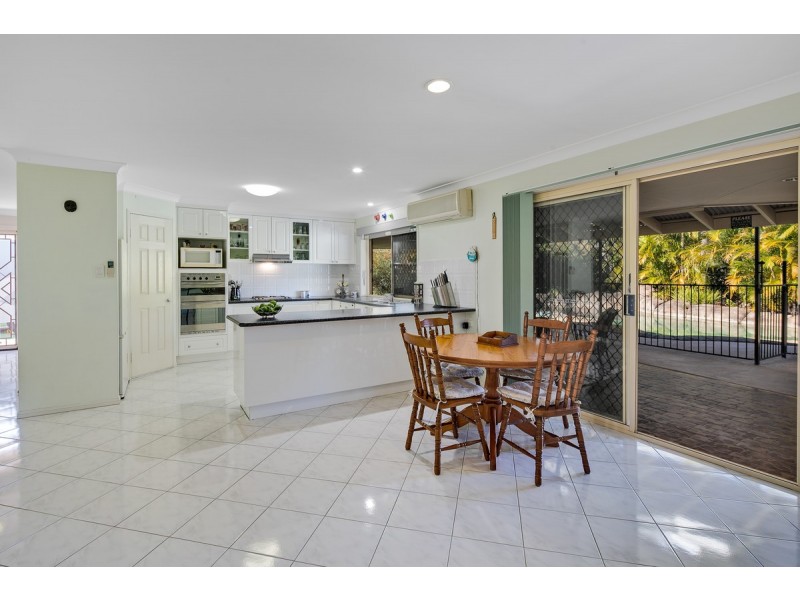 7 Darren Close, Victoria Point QLD 4165