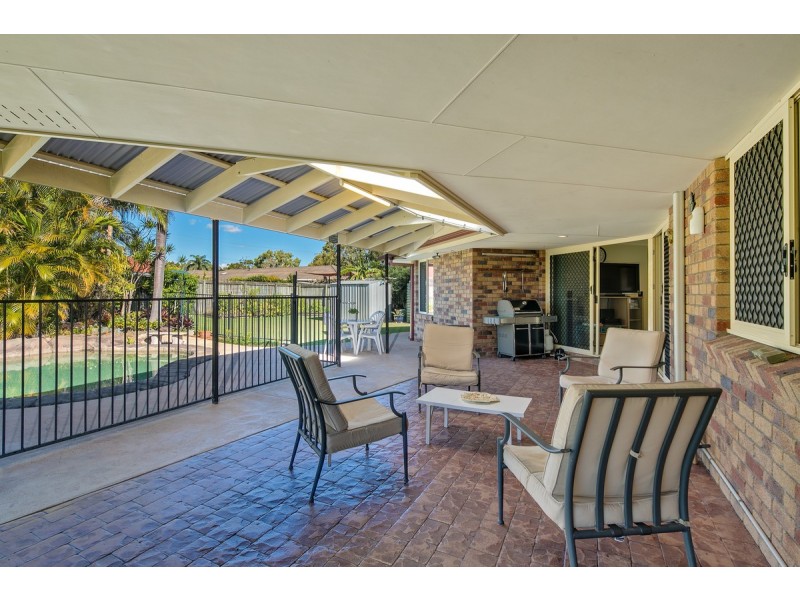 7 Darren Close, Victoria Point QLD 4165