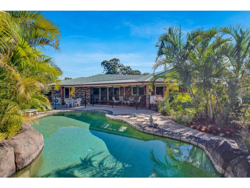 7 Darren Close, Victoria Point QLD 4165