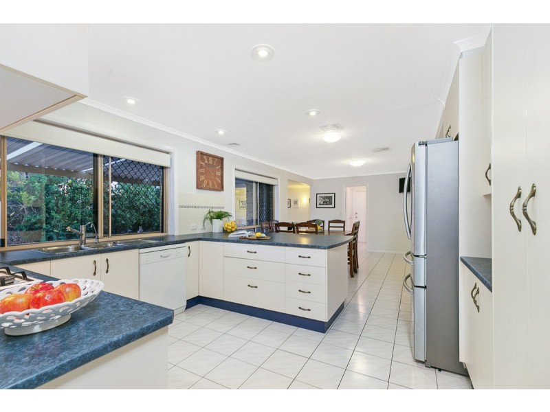 5 Maritime Court, Victoria Point QLD 4165