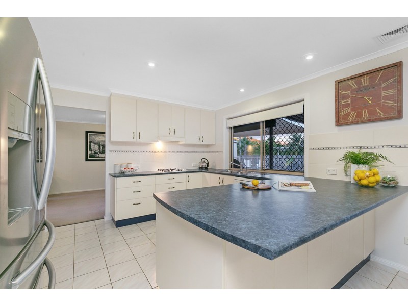 5 Maritime Court, Victoria Point QLD 4165