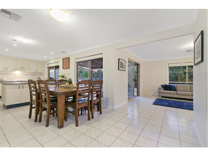 5 Maritime Court, Victoria Point QLD 4165