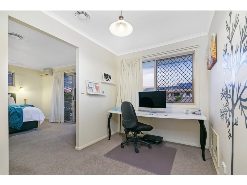 5 Maritime Court, Victoria Point QLD 4165
