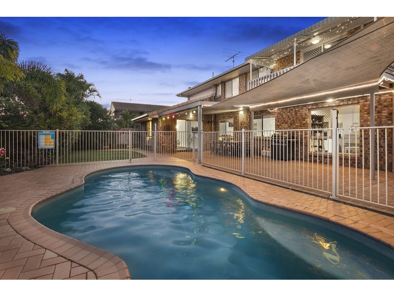 5 Maritime Court, Victoria Point QLD 4165