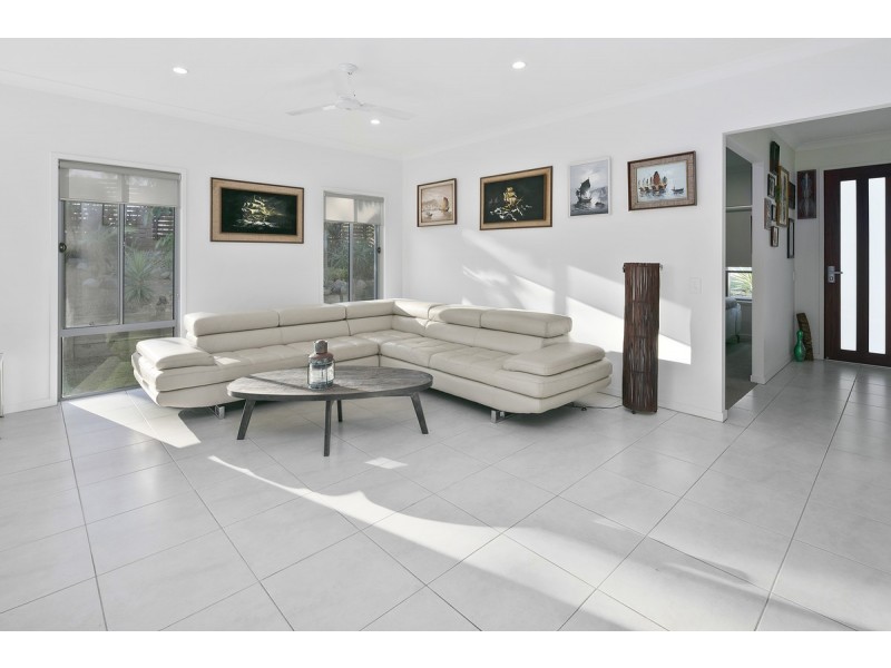 225 Hardwood Drive, Mount Cotton QLD 4165