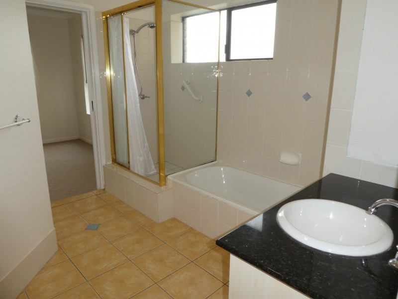 26/11-15 Wharf Street, Cleveland QLD 4163