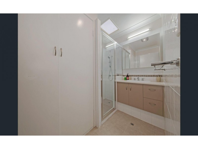 5 Peel Court, Cleveland QLD 4163