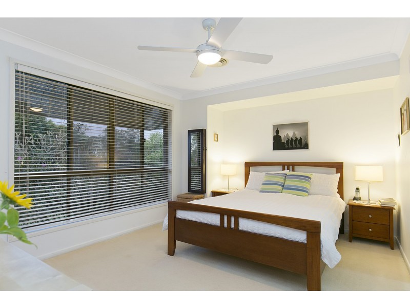 207 Esplanade, Redland Bay QLD 4165