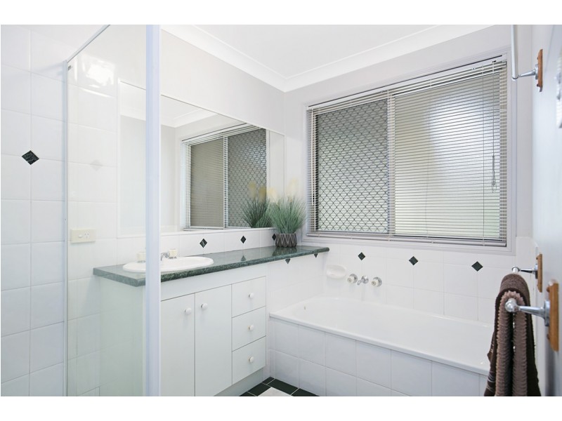 11 Valley Way, Mount Cotton QLD 4165