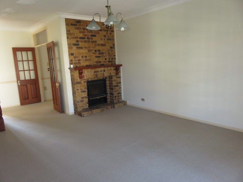 13 Waverley Court, Ormiston QLD 4160