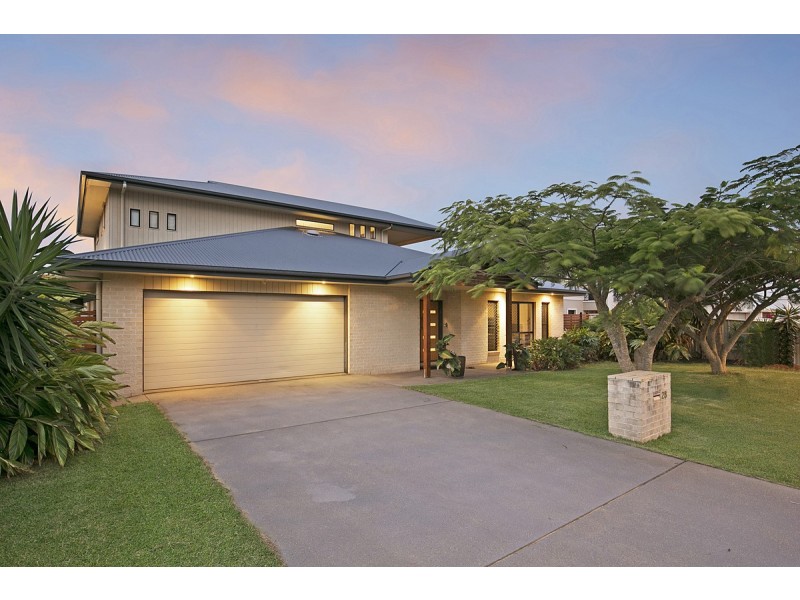 28 Waterville Drive, Thornlands QLD 4164