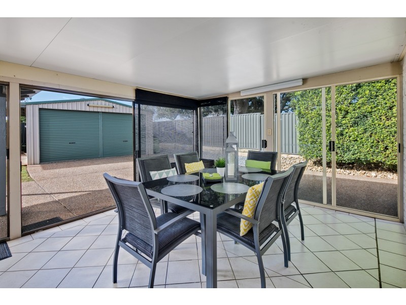 4 Peggy Place, Victoria Point QLD 4165