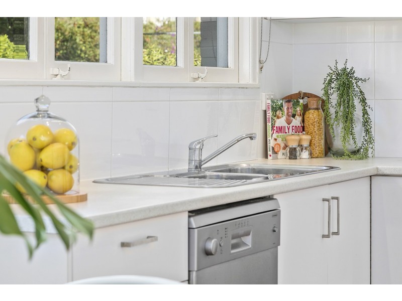 1-5 Dart Street, Redland Bay QLD 4165