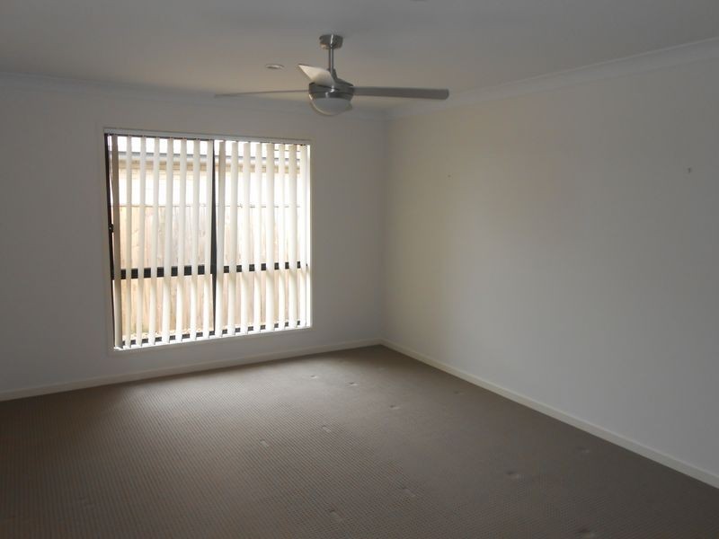 98 Brookvale Drive, Victoria Point QLD 4165