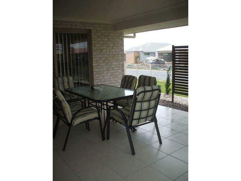 18 Beddoe Street, Thornlands QLD 4164