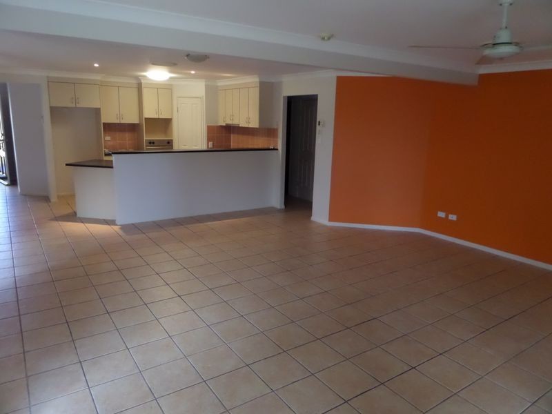 8 Paulina Street, Wellington Point QLD 4160