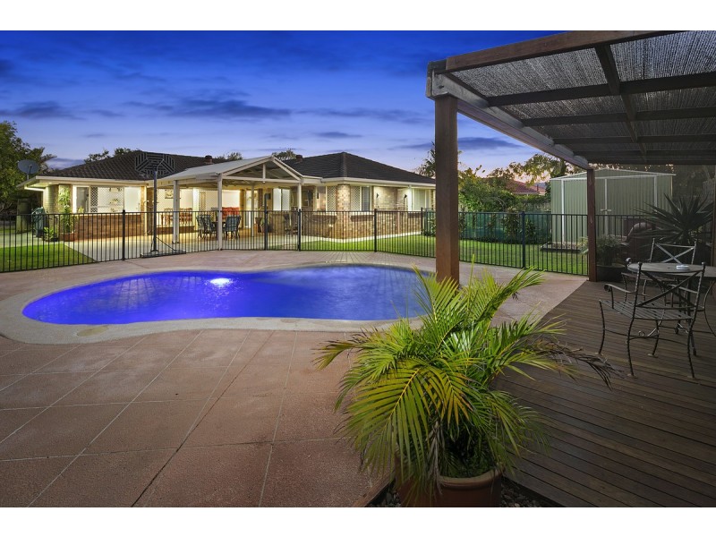 8 Ryan Court, Victoria Point QLD 4165