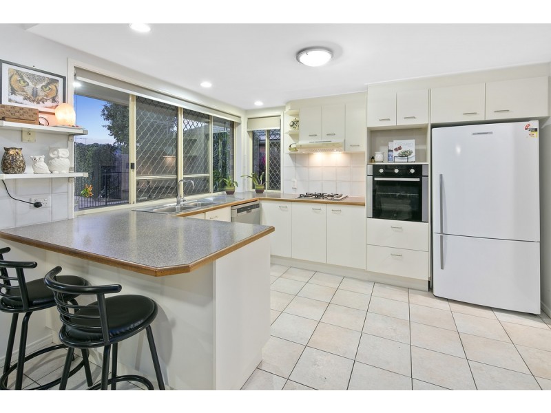 8 Ryan Court, Victoria Point QLD 4165